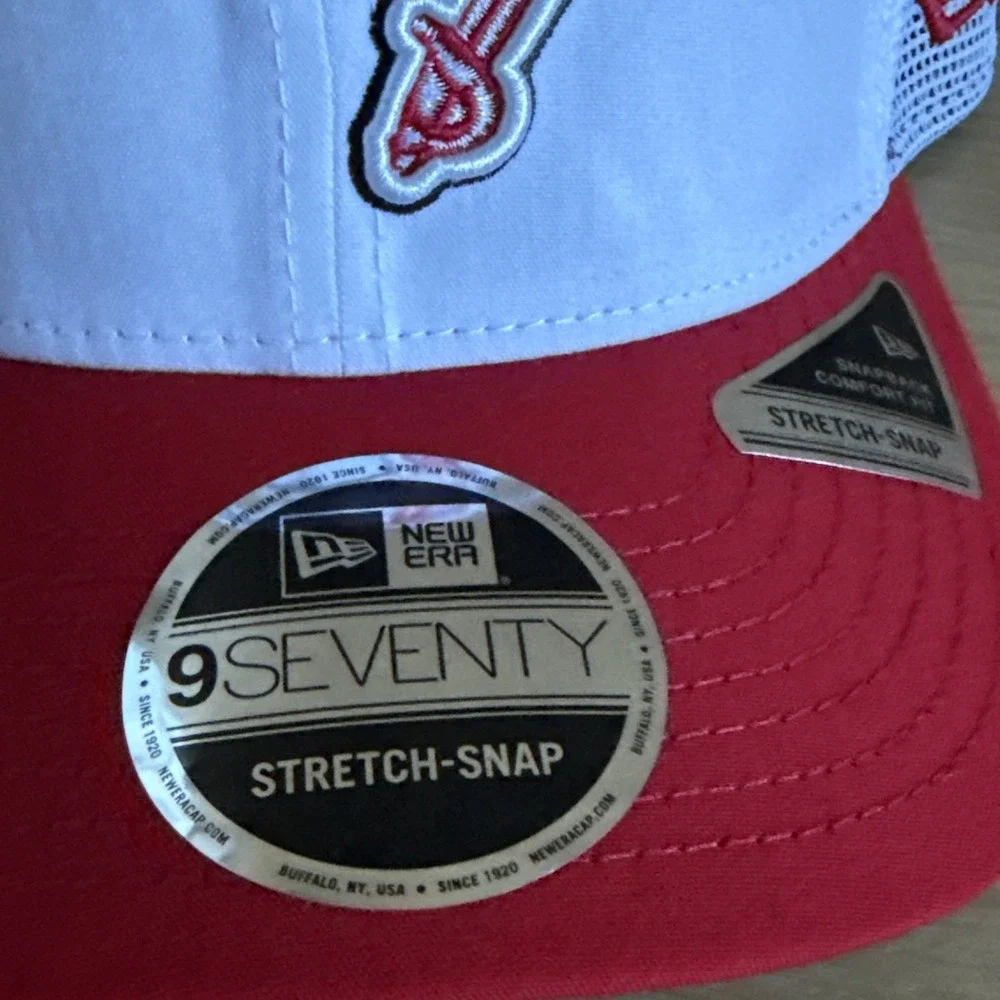 Tampa Bay Buccaneers New‎ Era 9SEVENTY Stretch-Snap 2024 White Hat NFL NWT OSFM